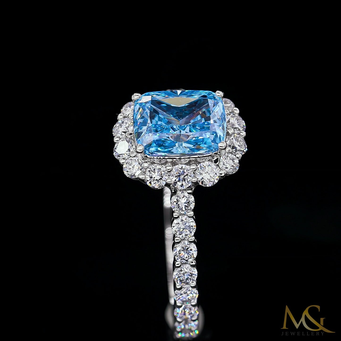 Vivid Blue Diamond Ring | SR625 | 14K White Gold