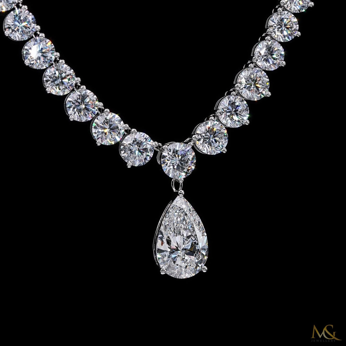 Graduated Lab-Grown Diamond Tennis Chain with Centre Stone | N06070-2 | 14K Gold