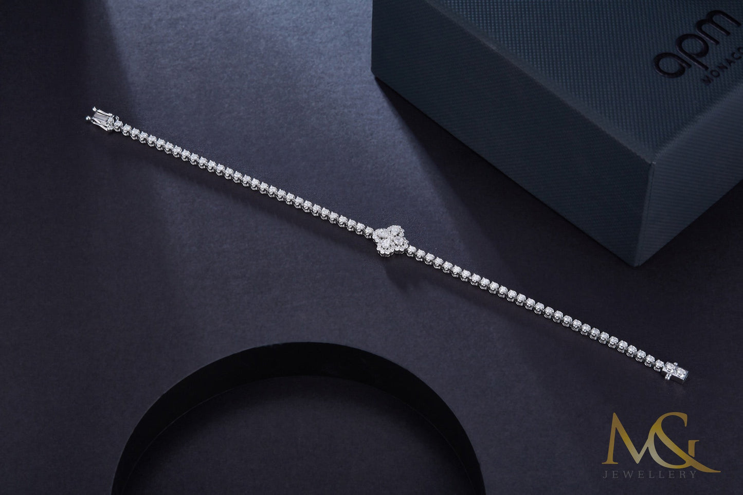 18K White Gold Lab-Grown Diamond Bracelet