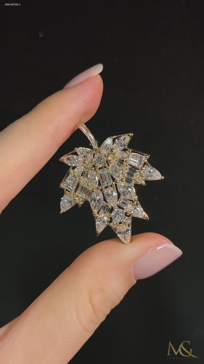 Lab-Grown Diamond Maple Leaf Brooch